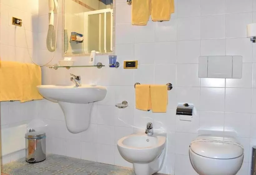 ホテル Albergo Ristorante Conca Azzurra