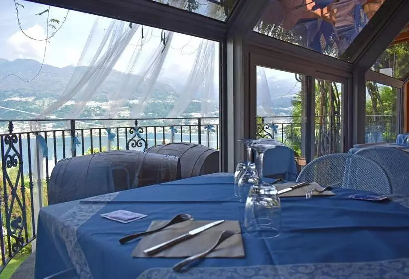 ホテル Albergo Ristorante Conca Azzurra