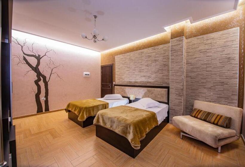 ホテル Fieri International