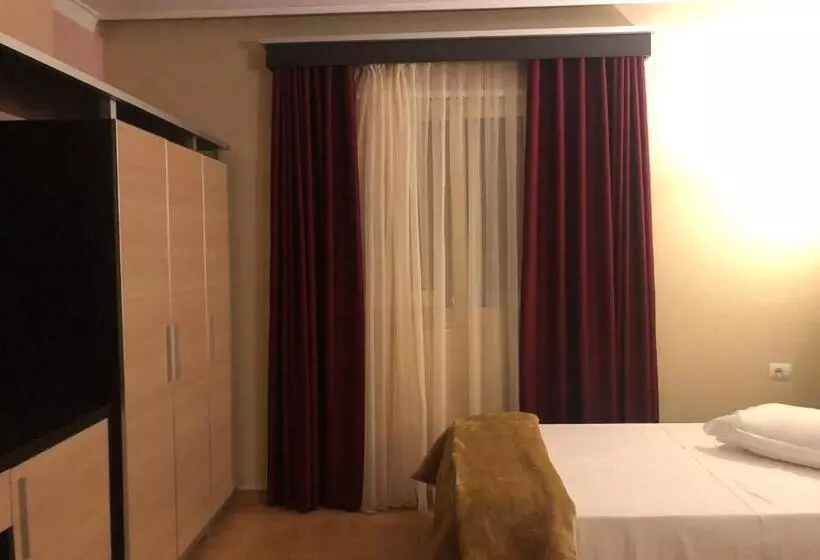 ホテル Fieri International