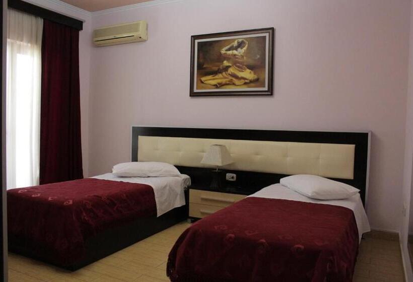 ホテル Fieri International