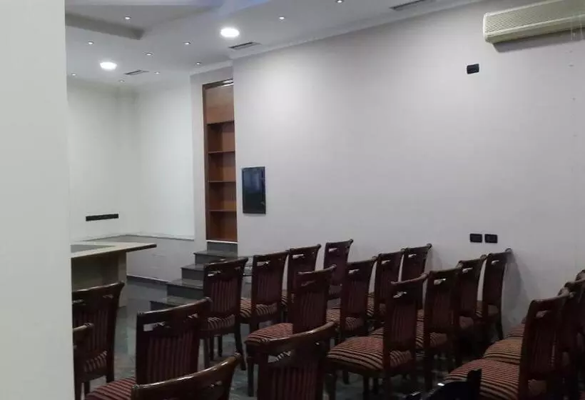 ホテル Fieri International