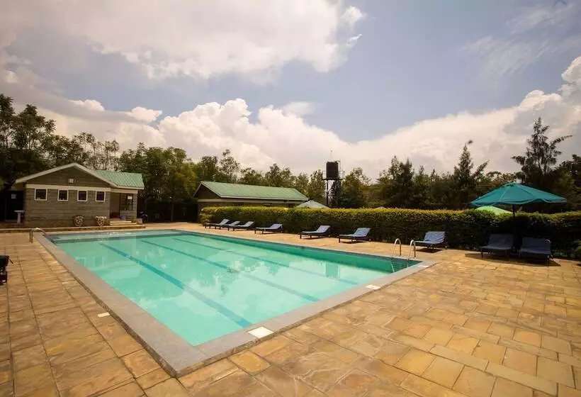 هتل Fina Gardens Resort