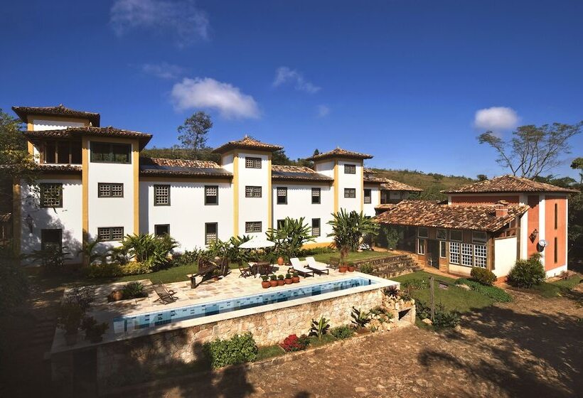Hotel Pousada D Oleo De Guignard