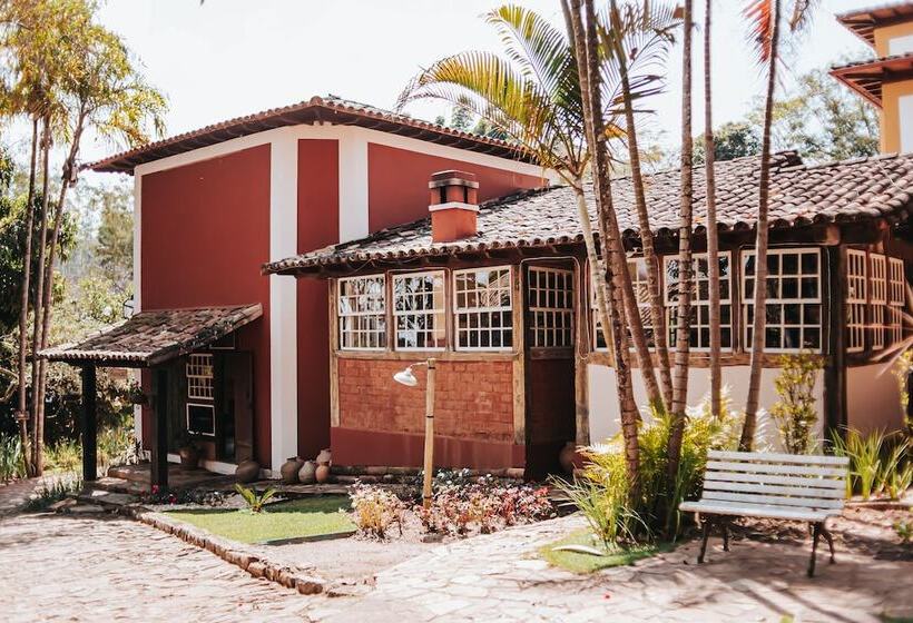 Hotel Pousada D Oleo De Guignard