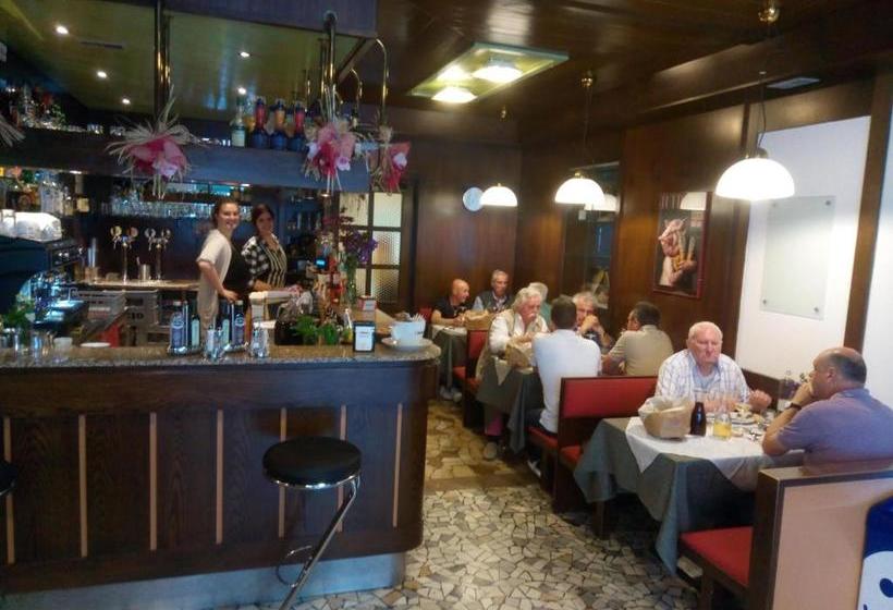 ホテル Stella D'oro