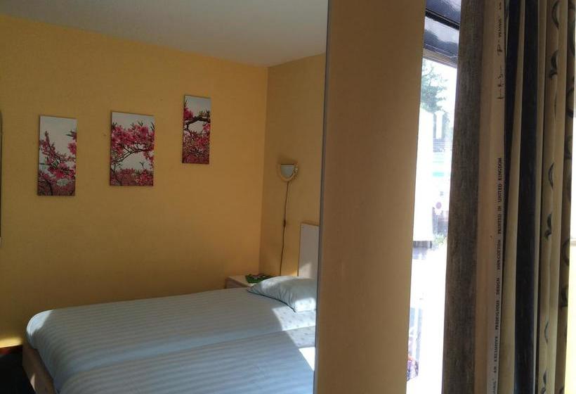 בית מלון כפרי T Biekaer