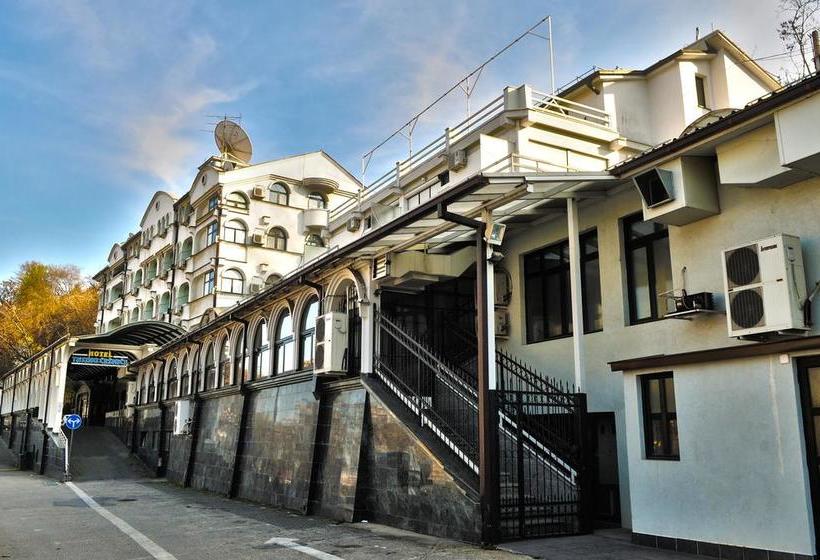 هتل Tasino Cesmice