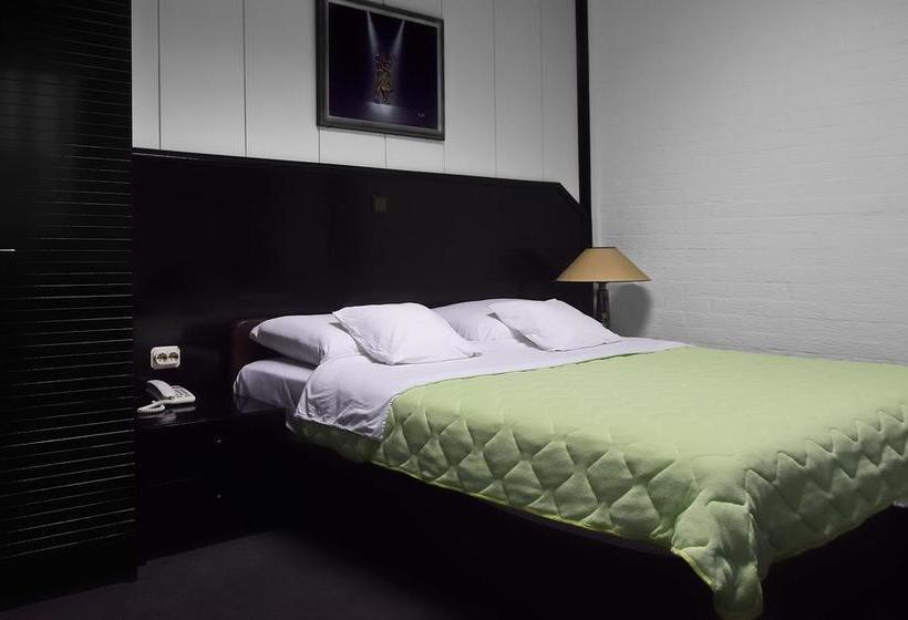 هتل Tasino Cesmice