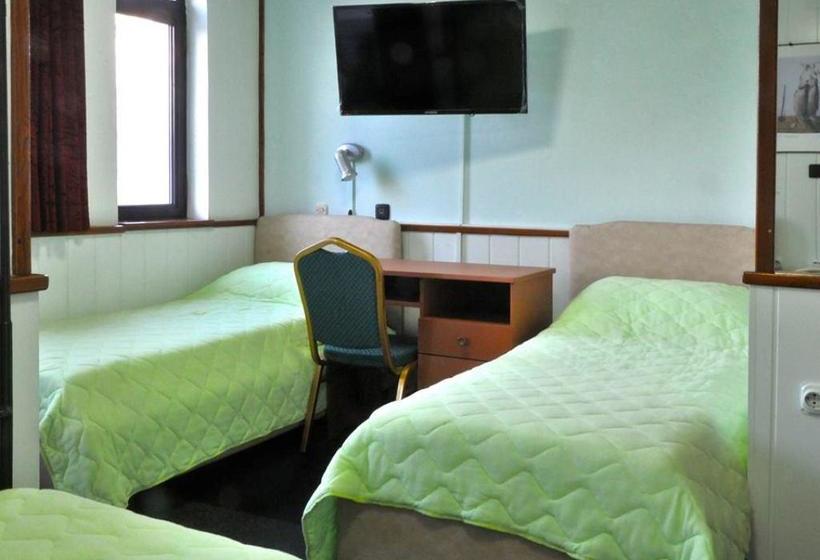 هتل Tasino Cesmice