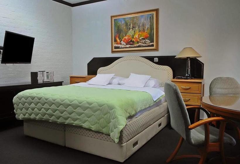 هتل Tasino Cesmice