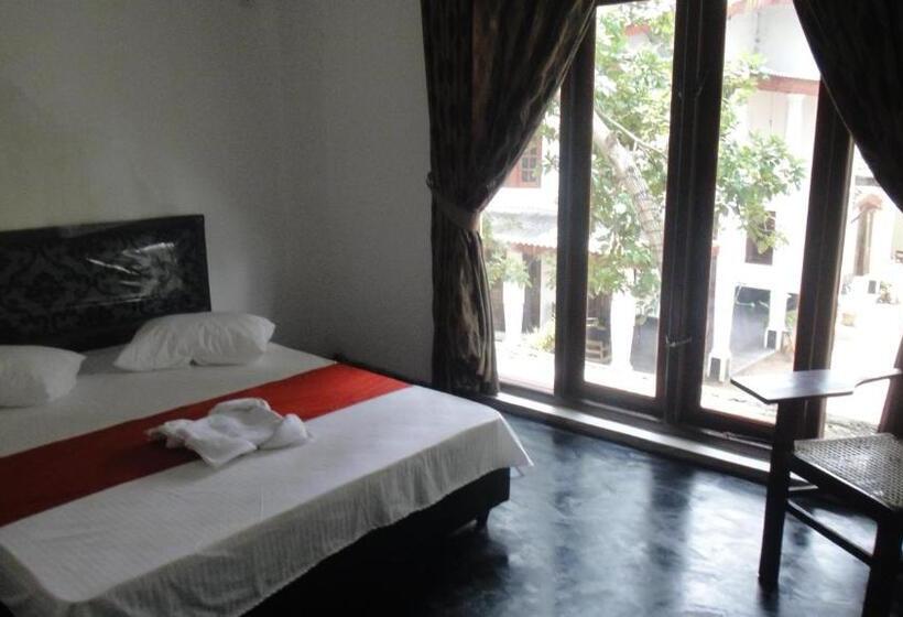 فندق The Kingston