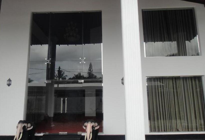 فندق The Kingston