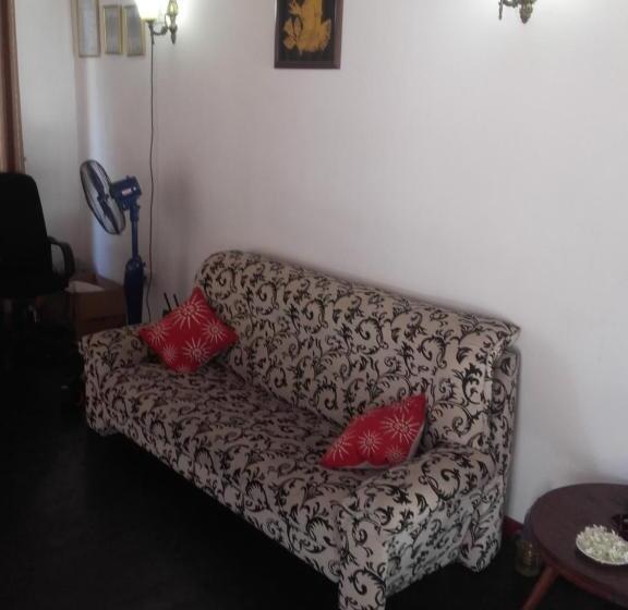 فندق The Kingston