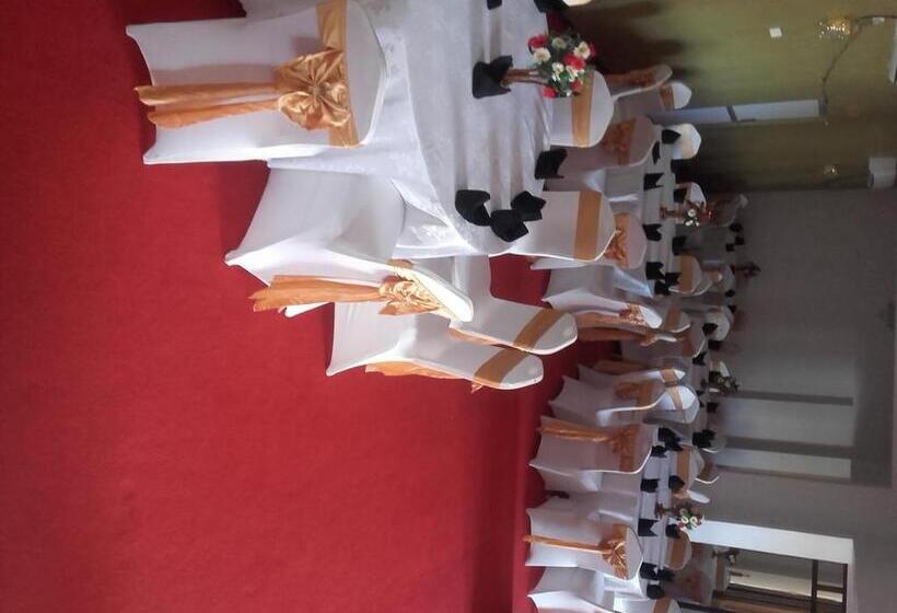 فندق The Kingston