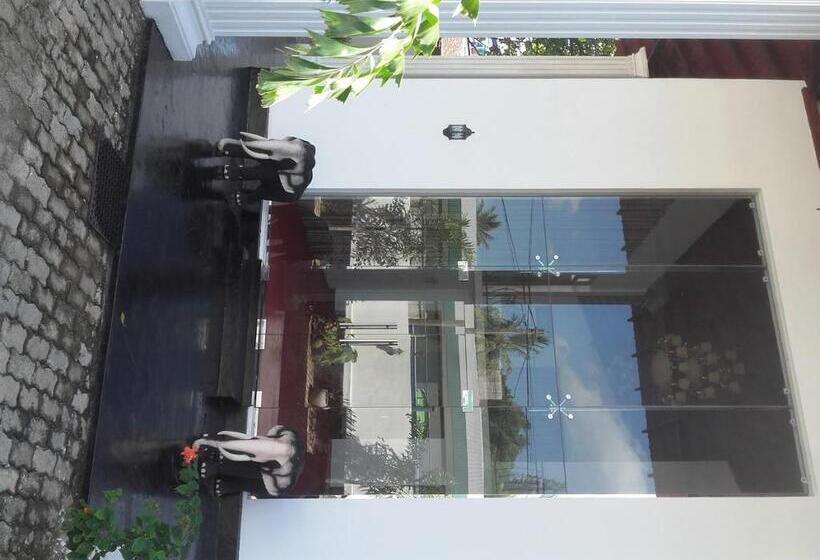 فندق The Kingston