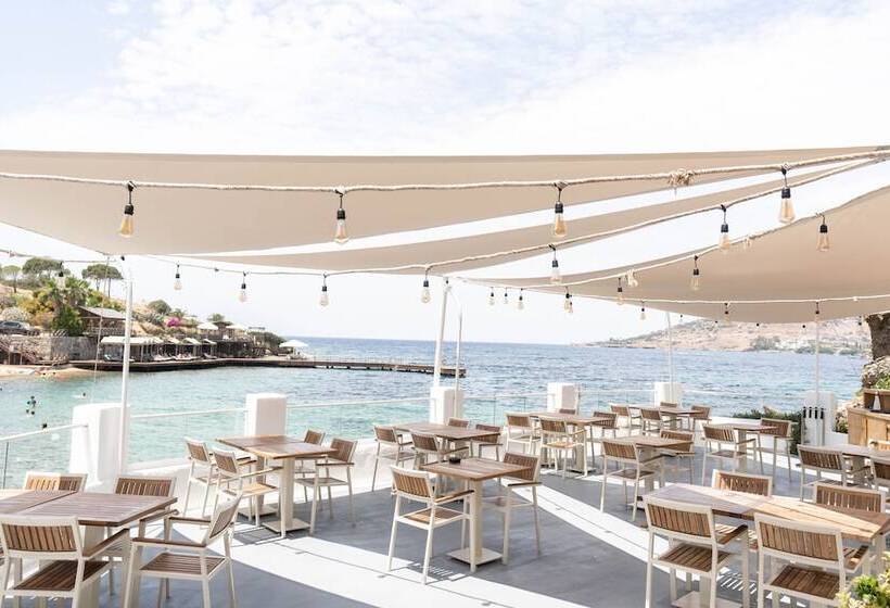 هتل Yaz Yalıkavak