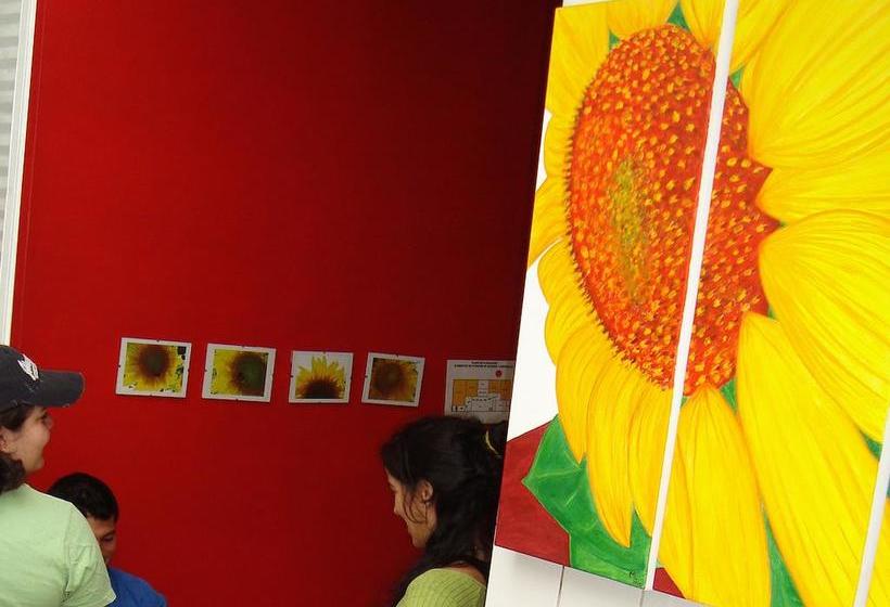 هاستل La Casa Del Girasol Residencia Universitaria