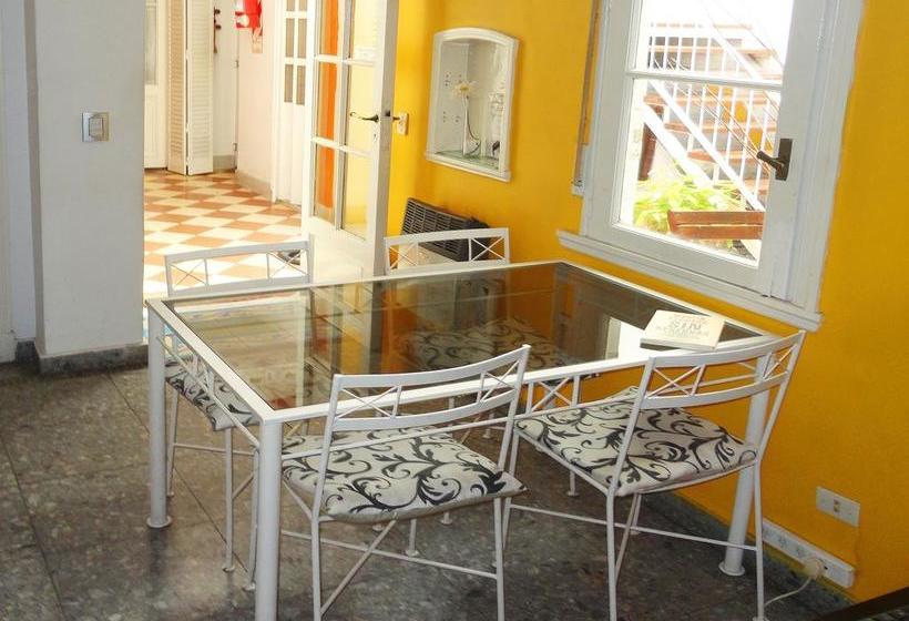 هاستل La Casa Del Girasol Residencia Universitaria