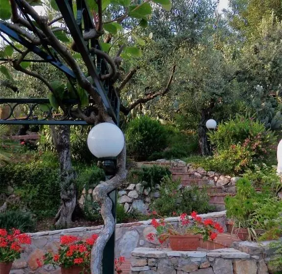 ベッドアンドブレックファースト La Maison Galu