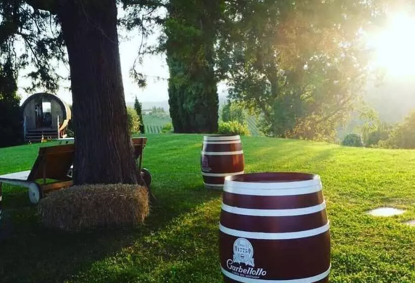 ベッドアンドブレックファースト Agriturismo La Vigna Di Sarah