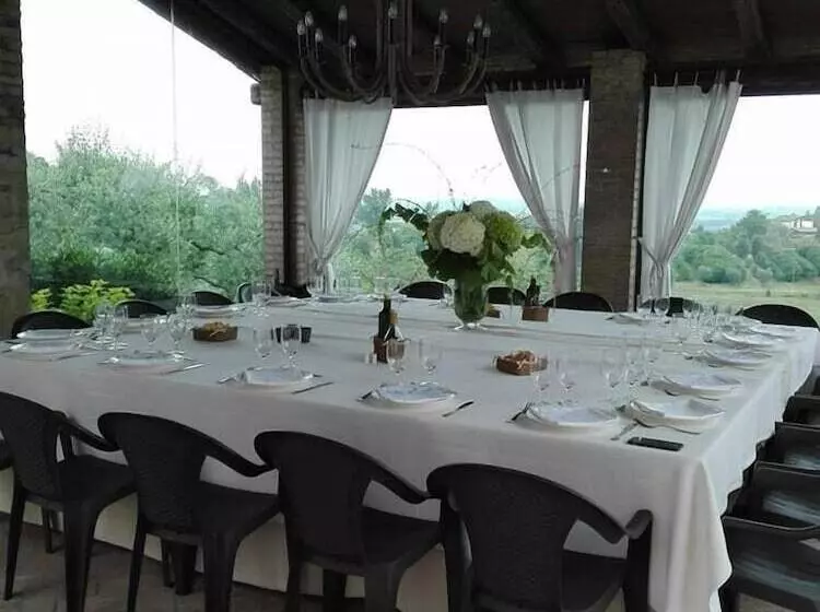 ベッドアンドブレックファースト Agriturismo La Vigna Di Sarah