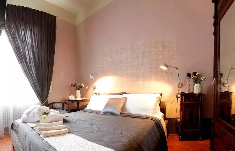تختخواب و صبحانه Residenza D Epoca  Santa Caterina