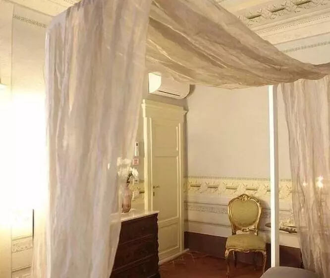 تختخواب و صبحانه Residenza D Epoca  Santa Caterina