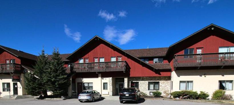 מוטל Bighorn Inn & Suites
