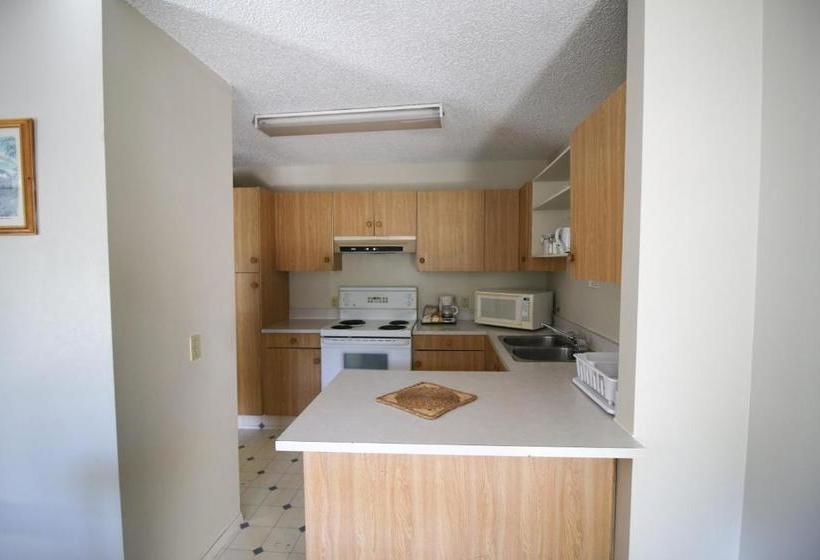 מוטל Bighorn Inn & Suites