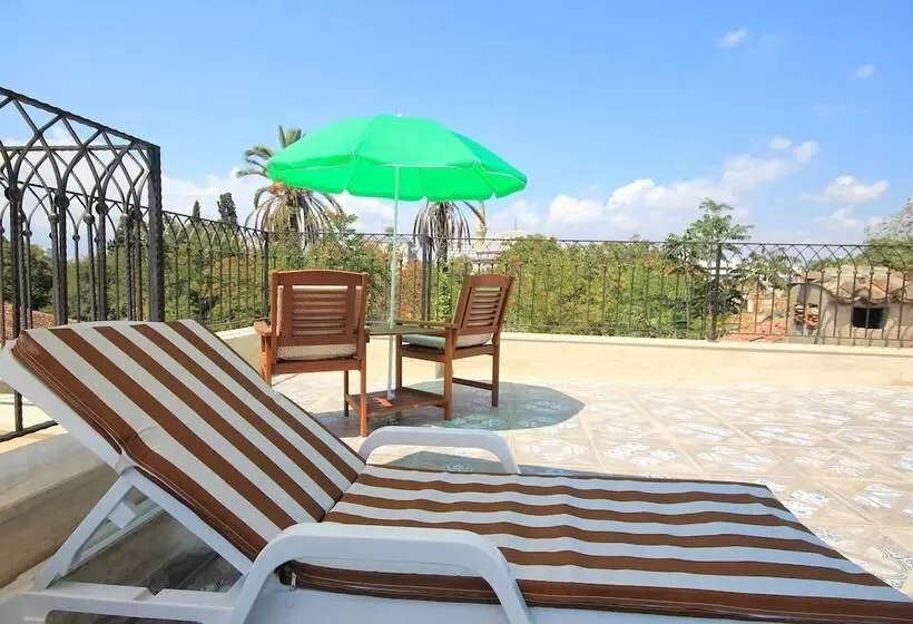 Delight Deluxe Aparts