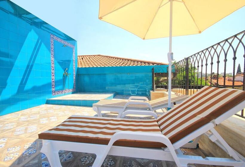 Delight Deluxe Aparts