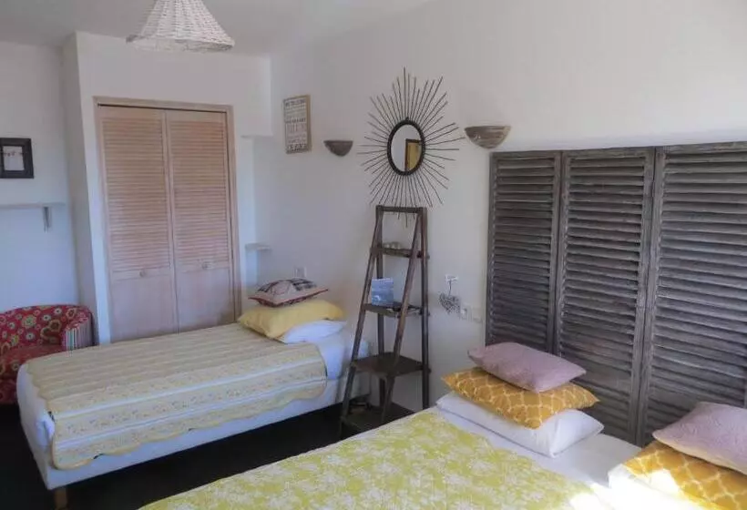 ホテル Hôtel Les Embruns Sables D'olonne