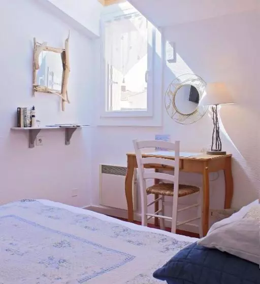 ホテル Hôtel Les Embruns Sables D'olonne