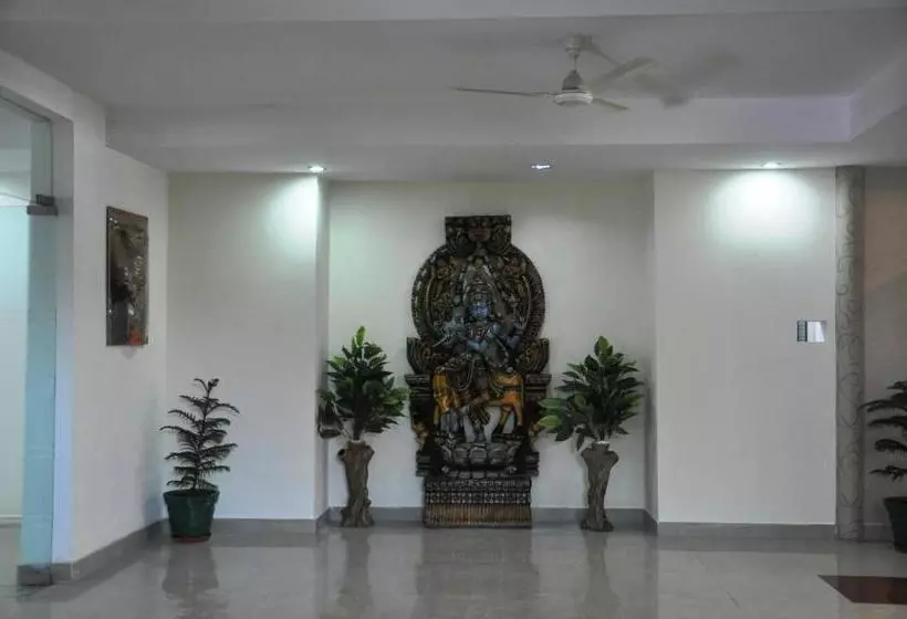 هتل Krishna Sagar Nh24