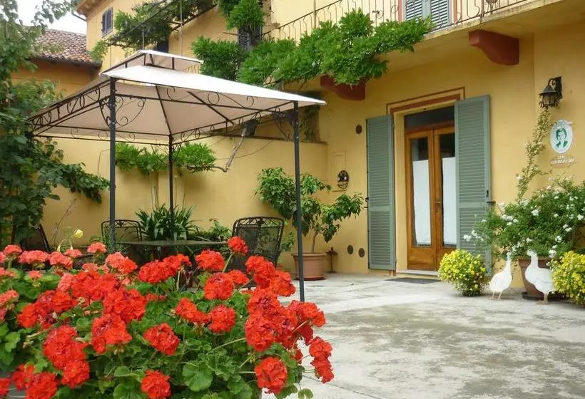 L'adele Bed & Breakfast