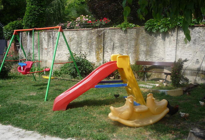 L'adele Bed & Breakfast