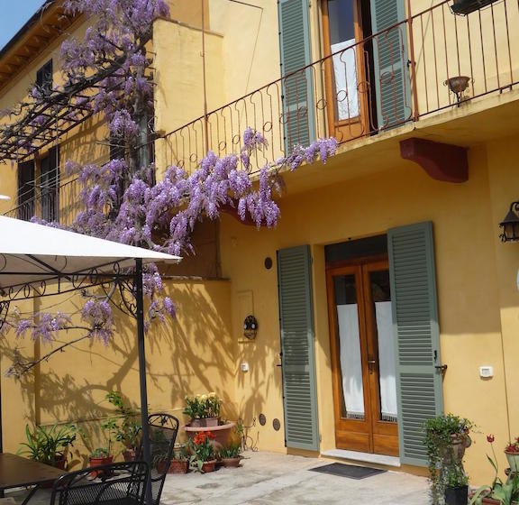 L'adele Bed & Breakfast