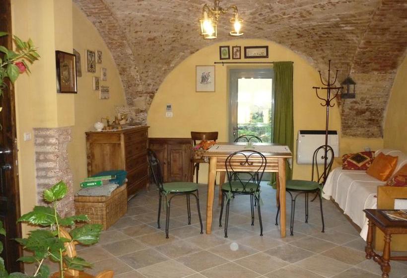 L'adele Bed & Breakfast