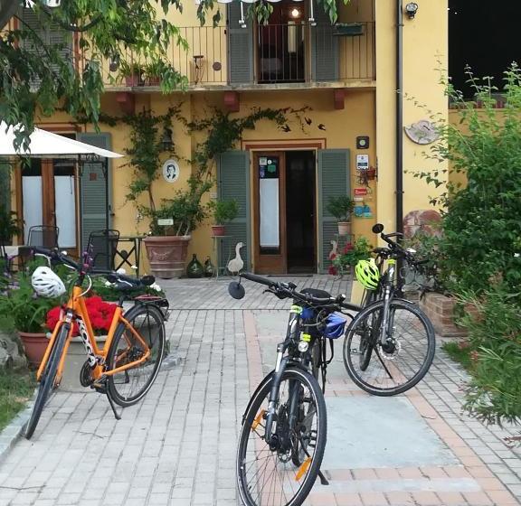 L'adele Bed & Breakfast