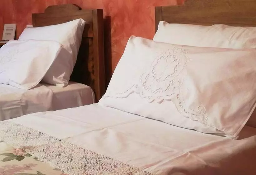 L'adele Bed & Breakfast