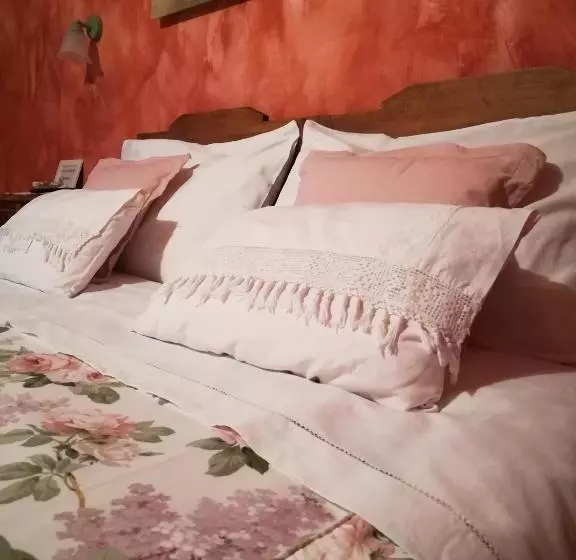 L'adele Bed & Breakfast