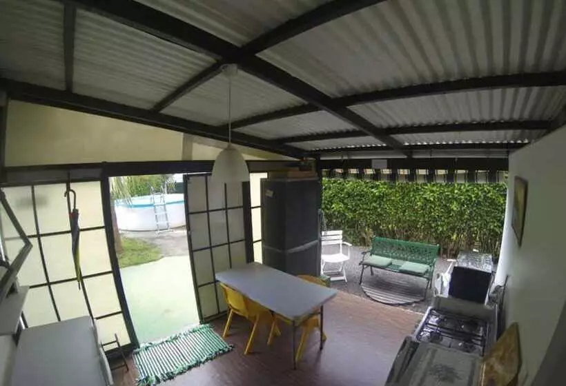 پانسیون Teavapiti Lodge