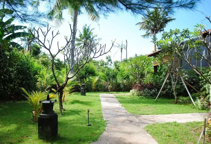 Majatalo Tiara Homestay Pemuteran Bali