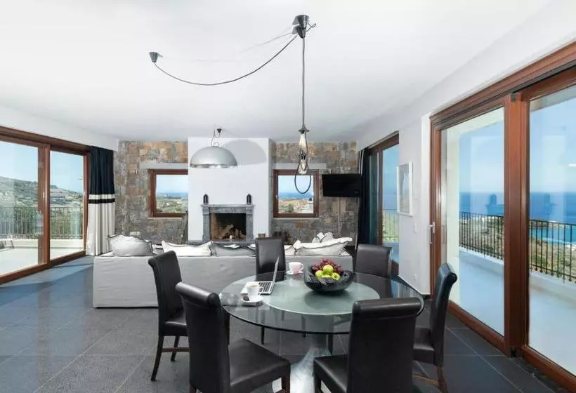 Luxury Villa Dima
