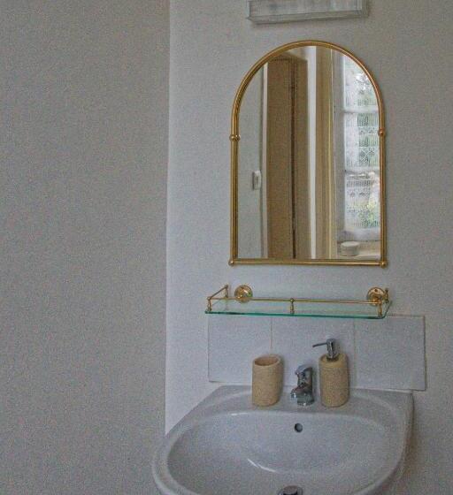 Bed and Breakfast Maison Rives   Village Du Livre De Montolieu