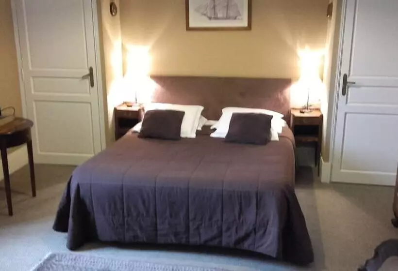 ベッドアンドブレックファースト Manoir De La Baronnie