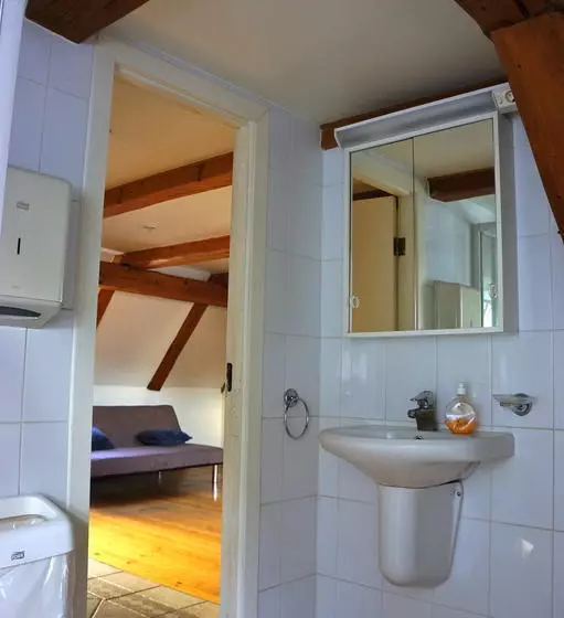 Doma Hostel