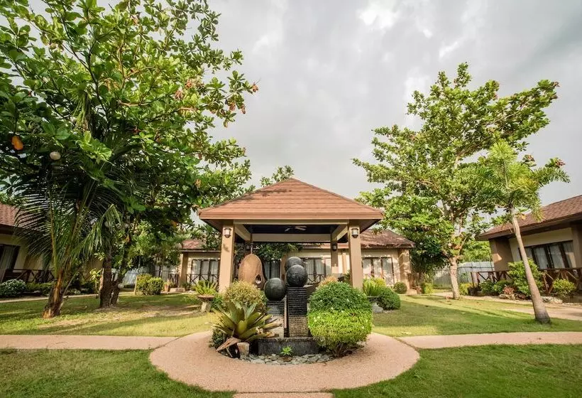 Hotelli Aureo La Union