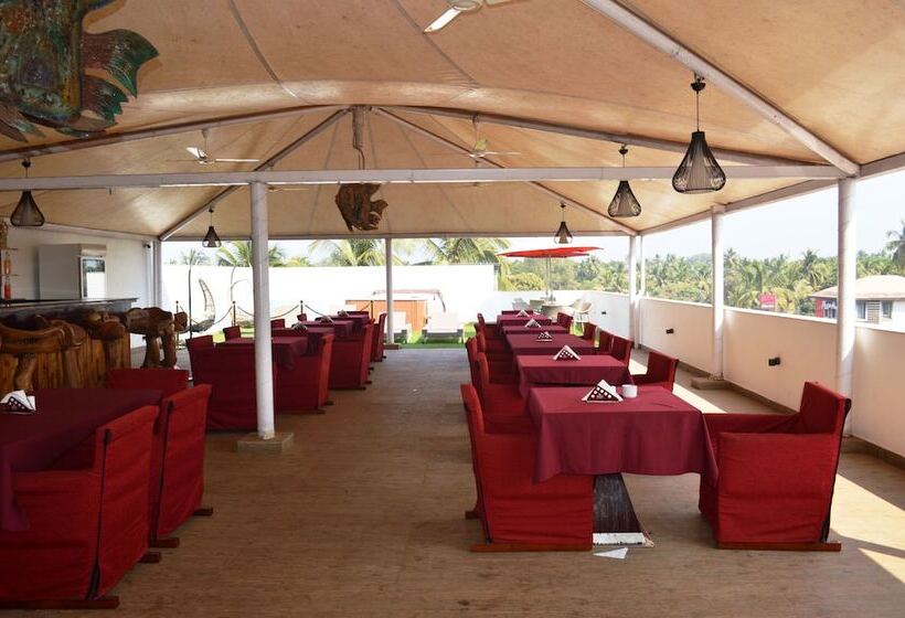 酒店 Calangute Central